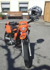 moped2.jpg